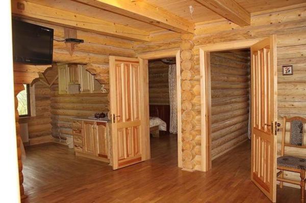 Privatna Sadiba Chalet Oryavchyk Exteriör bild