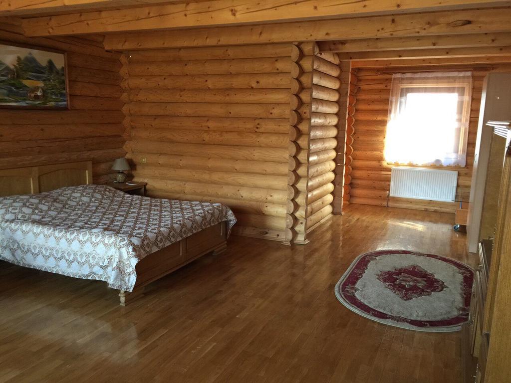 Privatna Sadiba Chalet Oryavchyk Exteriör bild