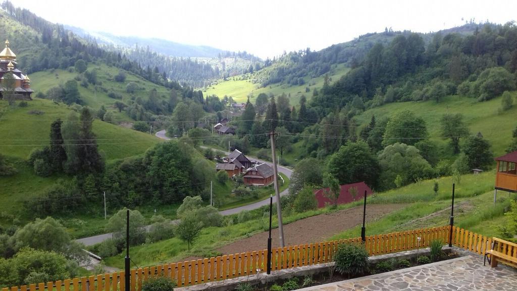 Privatna Sadiba Chalet Oryavchyk Exteriör bild