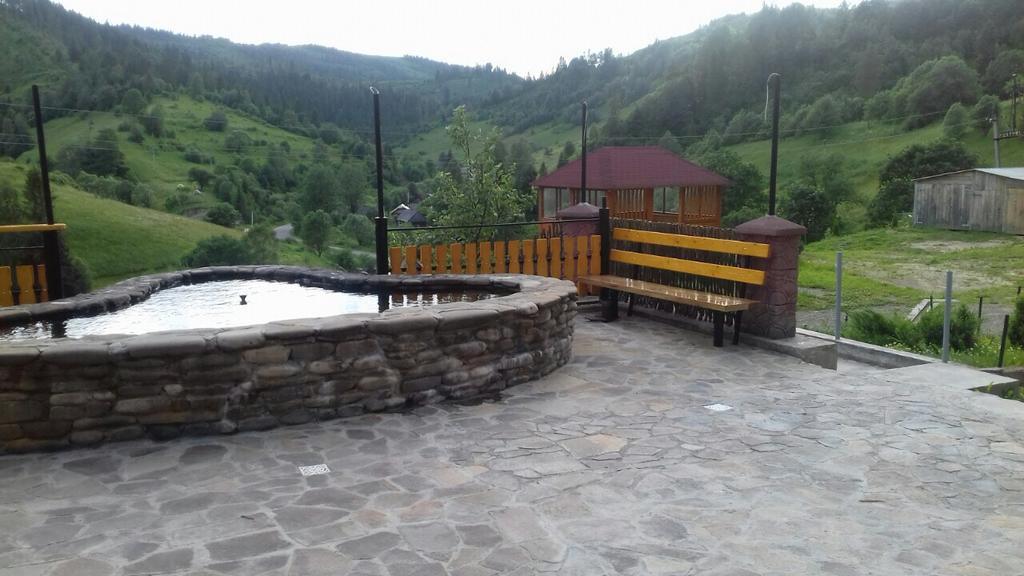Privatna Sadiba Chalet Oryavchyk Exteriör bild