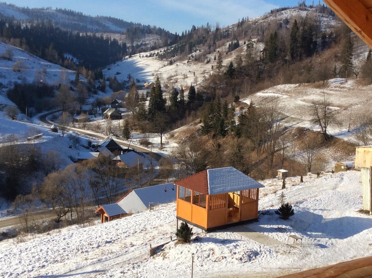 Privatna Sadiba Chalet Oryavchyk Exteriör bild